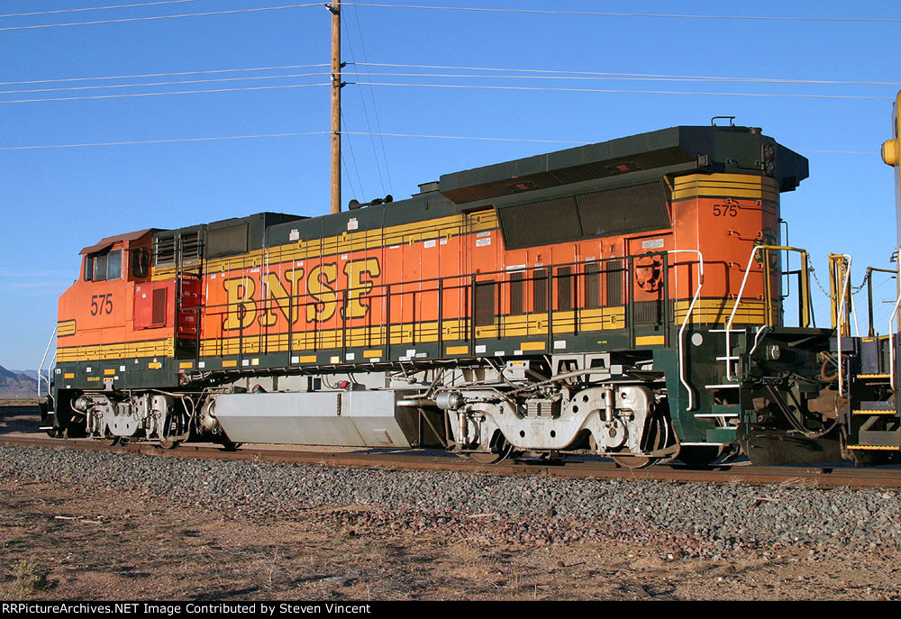 BNSF B40-8W #575 local power